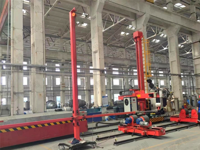 全自動(dòng)環(huán)縱縫一次成形焊機(jī)